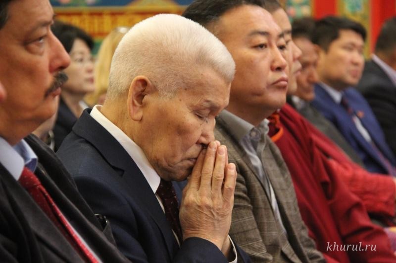 The Guardian of the “Todo Bichig” Script Has Passed Away
