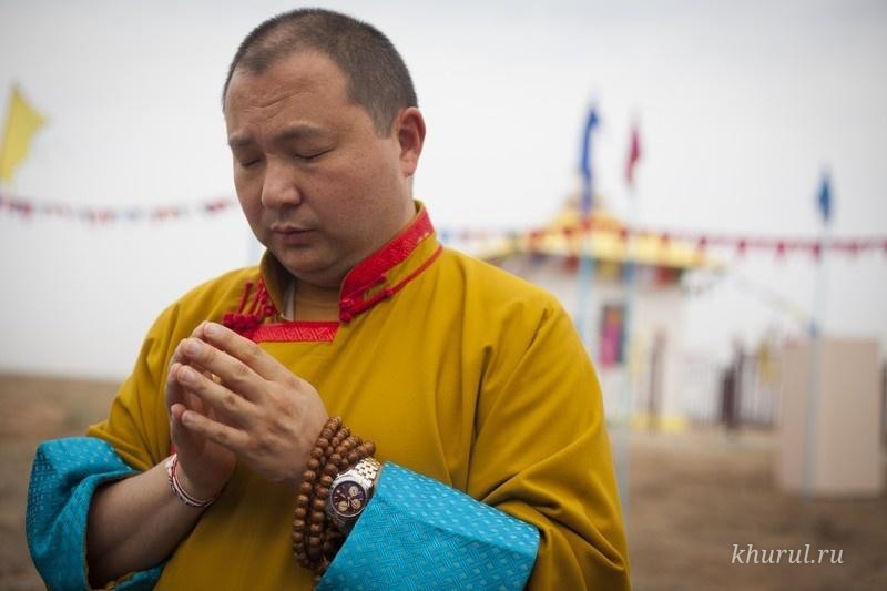 Telo Tulku Rinpoche Called for Compliance with Quarantine and for Balance