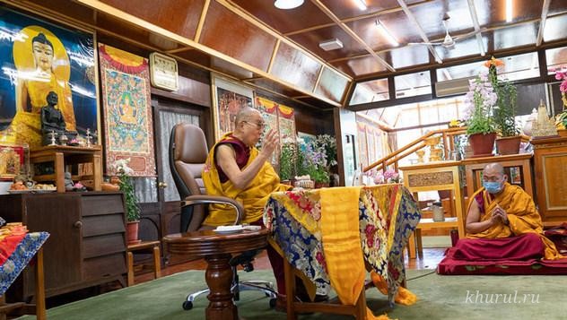 The Dalai Lama Conducted a Ceremony for Generating Bodhichitta