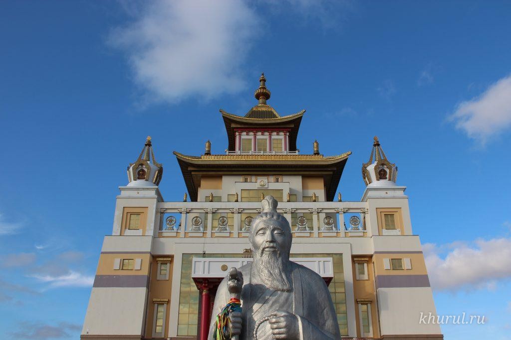 Condolences to Yeshe Lodoy Rinpoche on the passing of Geshe Lharampa Tenzin Lama