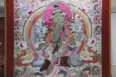 Monks of the Central Khurul held a prayer service at the Green Tara thangka
