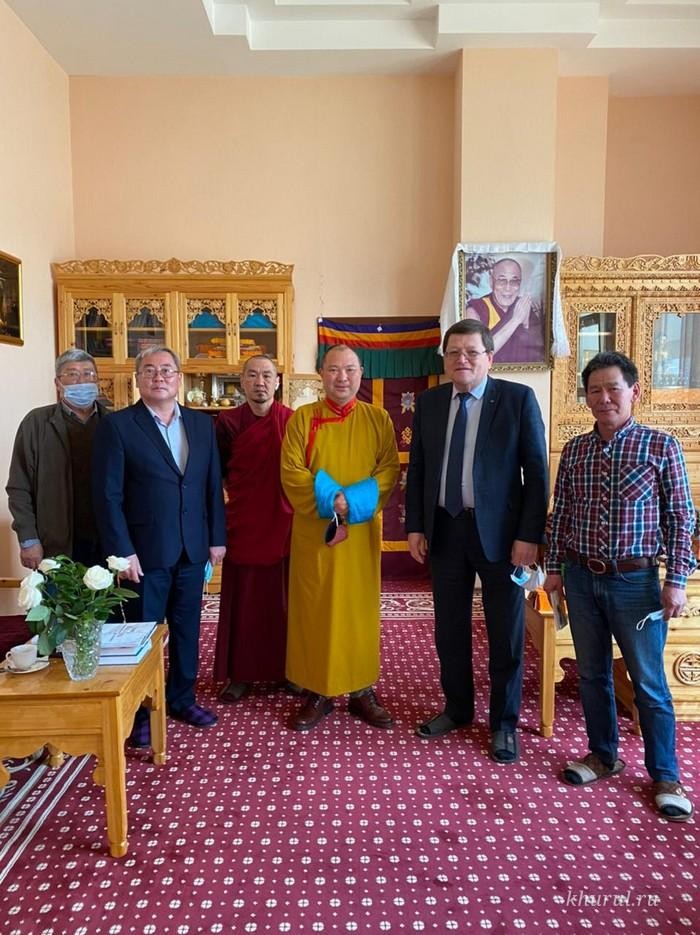 Shajin Lama of Kalmykia held a series of working meetings