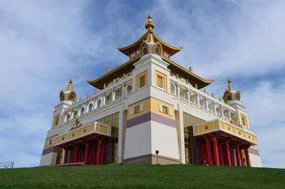 May 26 is the Birthday of Buddha Shakyamuni