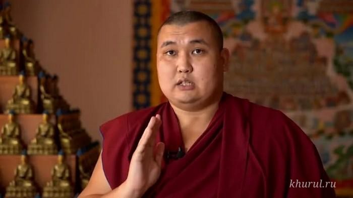Yonten Gelung takes part in meeting on the development of Buddhist education in Russia