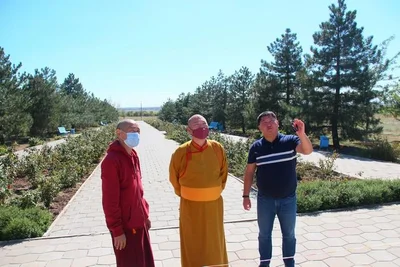 Shajin Lama of Kalmykia Telo Tulku Rinpoche Reviewed the Progress of Repair Work at the Arshan Khurul