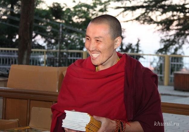Meetings with the Venerable Tenzin Norzang to continue at the Central Khurul of Kalmykia