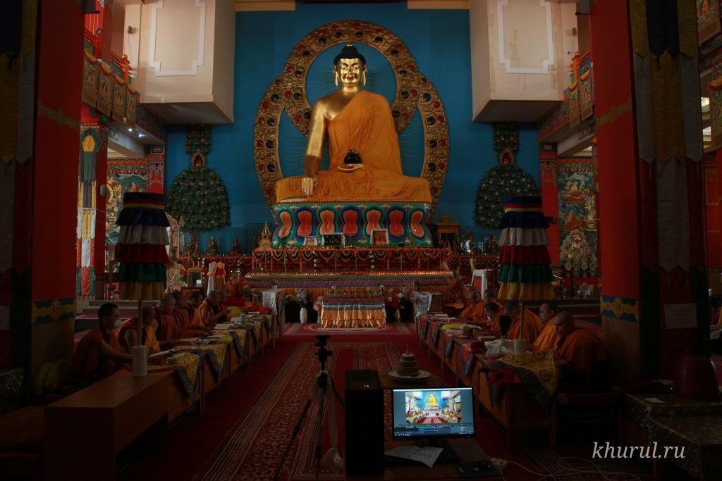 The great prayer festival Ik Yoryal (Monlam Chenmo) has begun at the Central Khurul of Kalmykia.