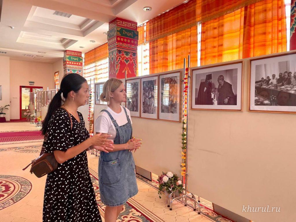 “Three Visits of the Dalai Lama”