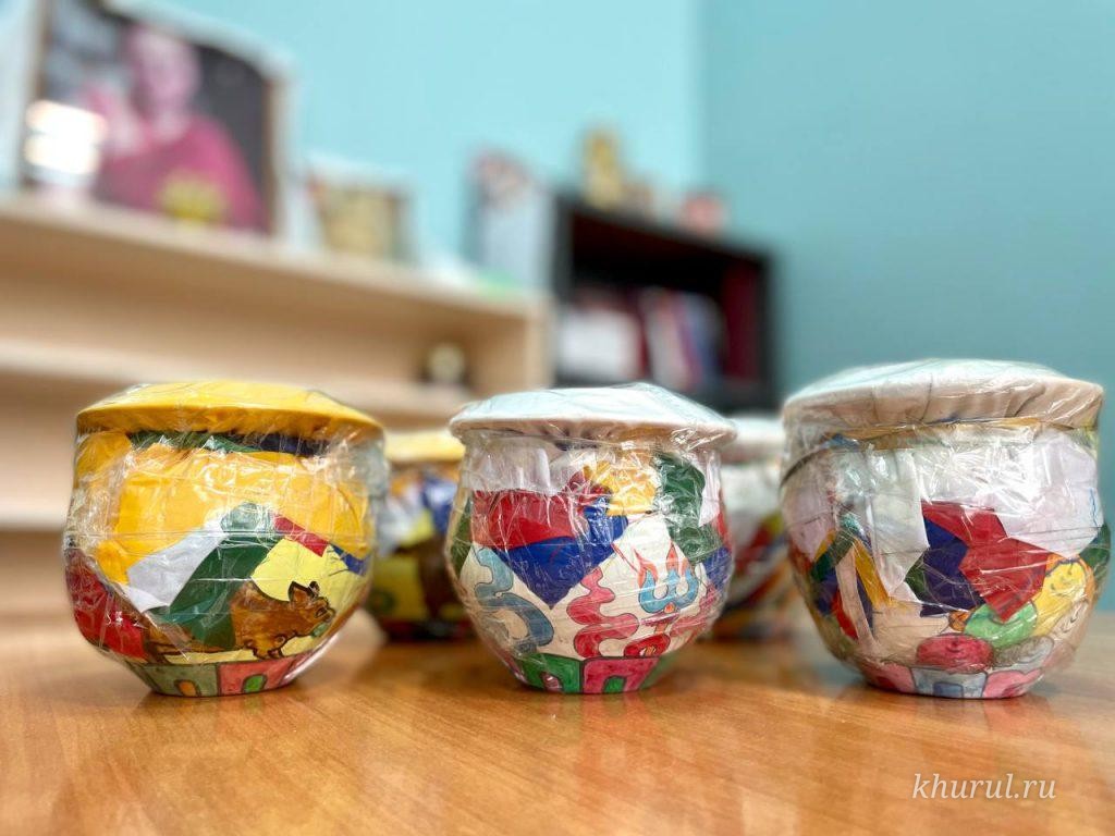 A precious vase for good fortune, well-being and prosperity