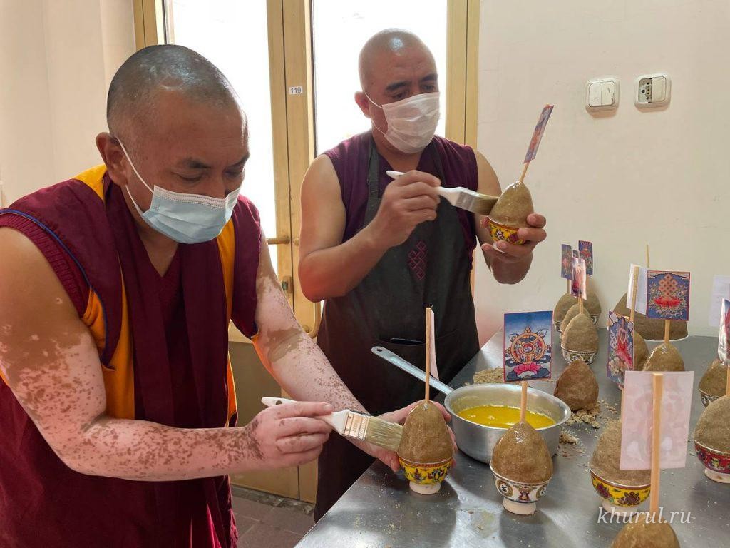 Final Preparations for the Tantric Rituals