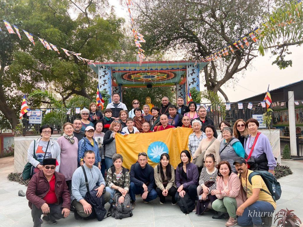 Pilgrims from Kalmykia Returned Home After the Dalai Lama's Teaching in India