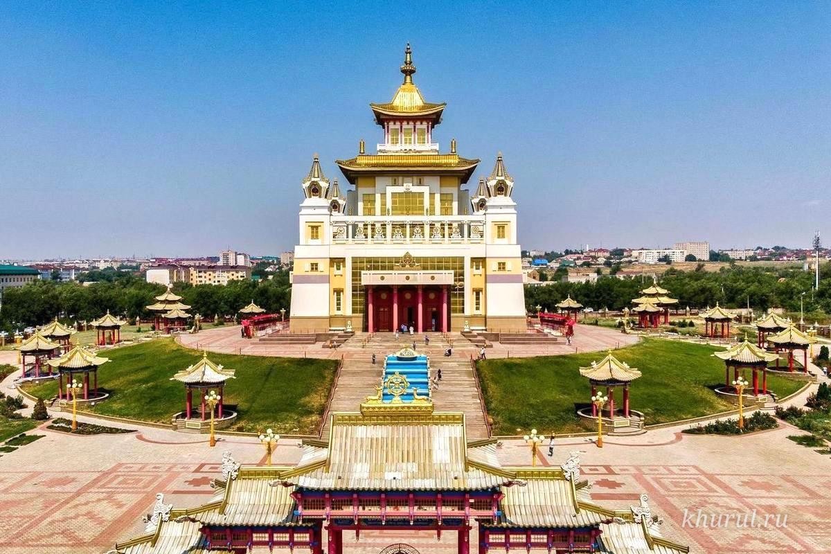The Shajin Lama of Kalmykia holds receptions every week, on Wednesdays