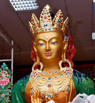 Work on painting the statue of Maitreya completed at the Central Khurul