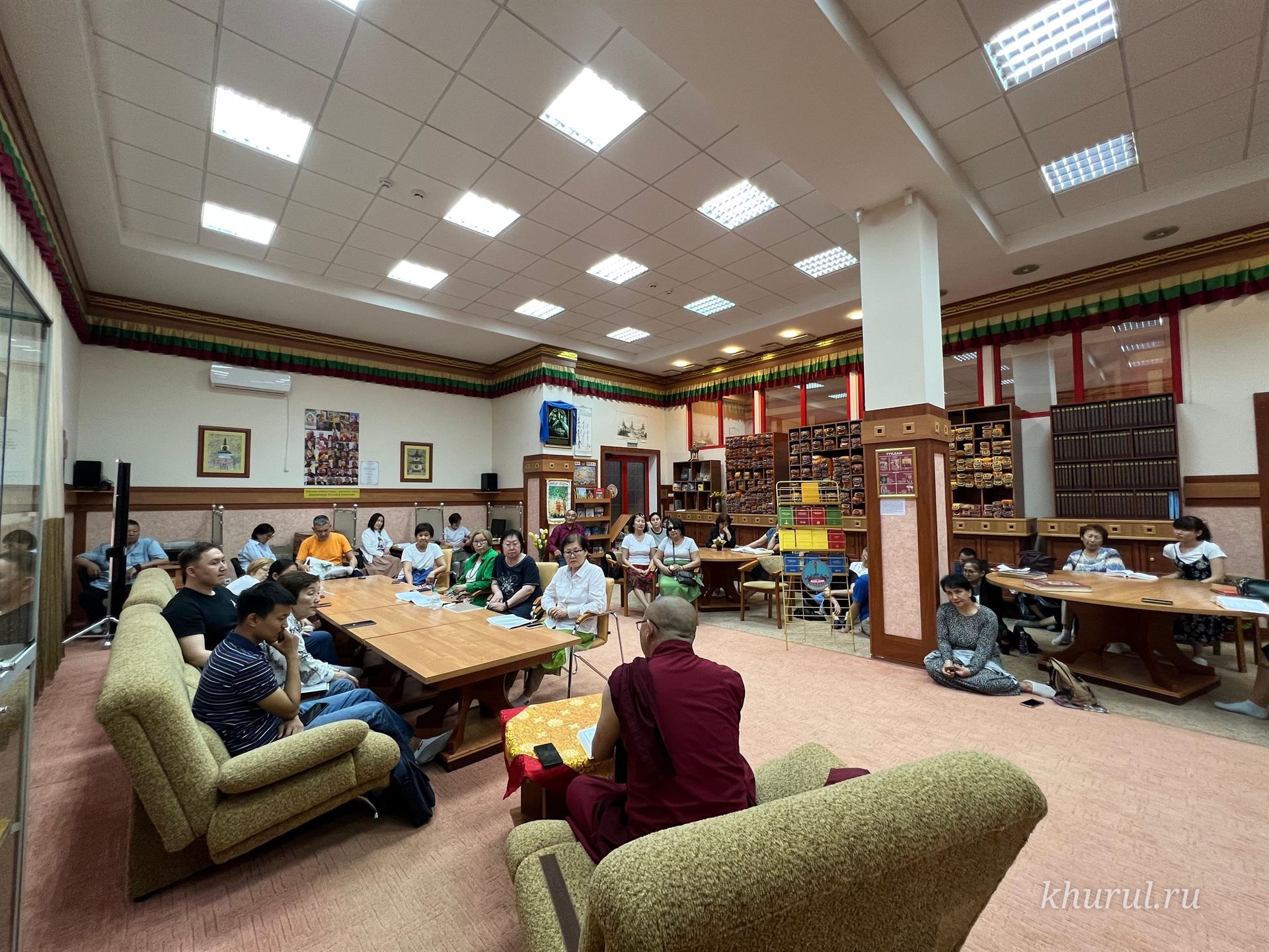 A Lively and Interesting Dialogue. Lectures on the Basics of Buddhist Philosophy Are Held at the Central Khurul