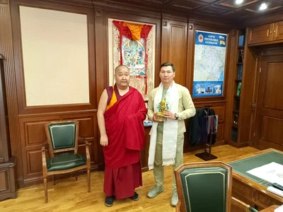 Shajin Lama of Kalmykia congratulated the Head of the region on his birthday