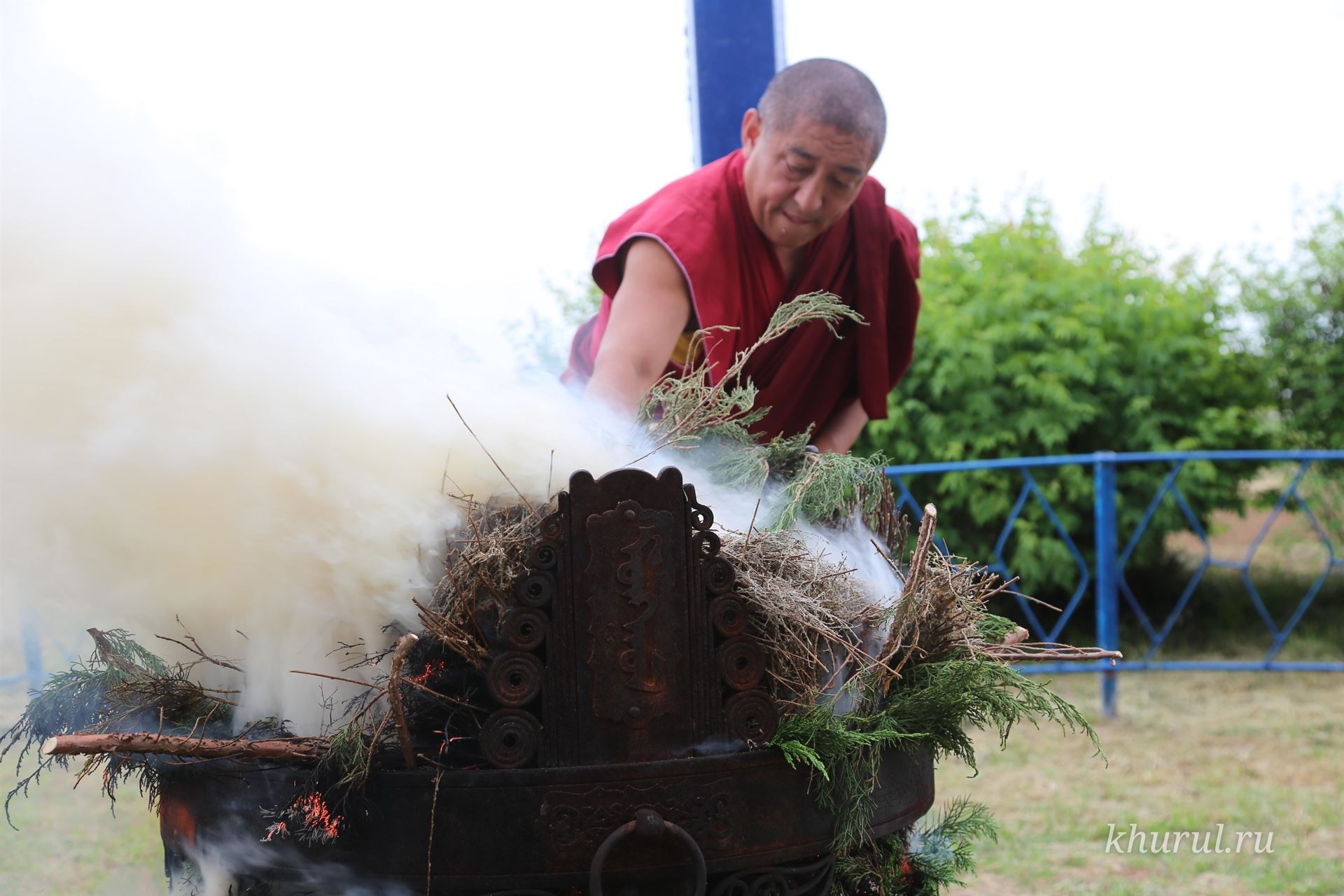 Today in Elista the ancient Kalmyk ritual “Öördin orna teңgrin saң” was performed