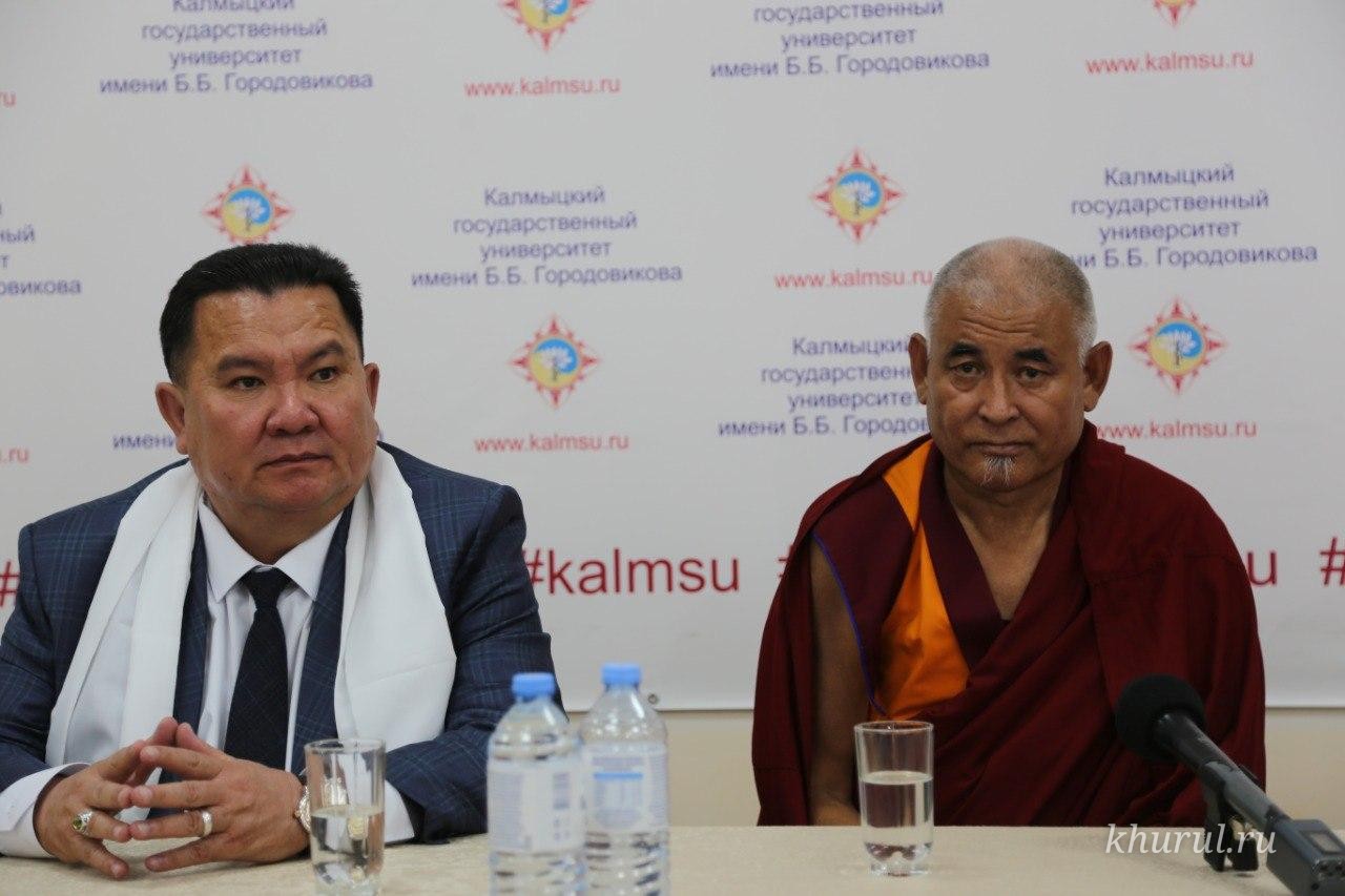 The Working Visit of the Abbot of Drepung Gomang Monastery to Kalmykia Continues