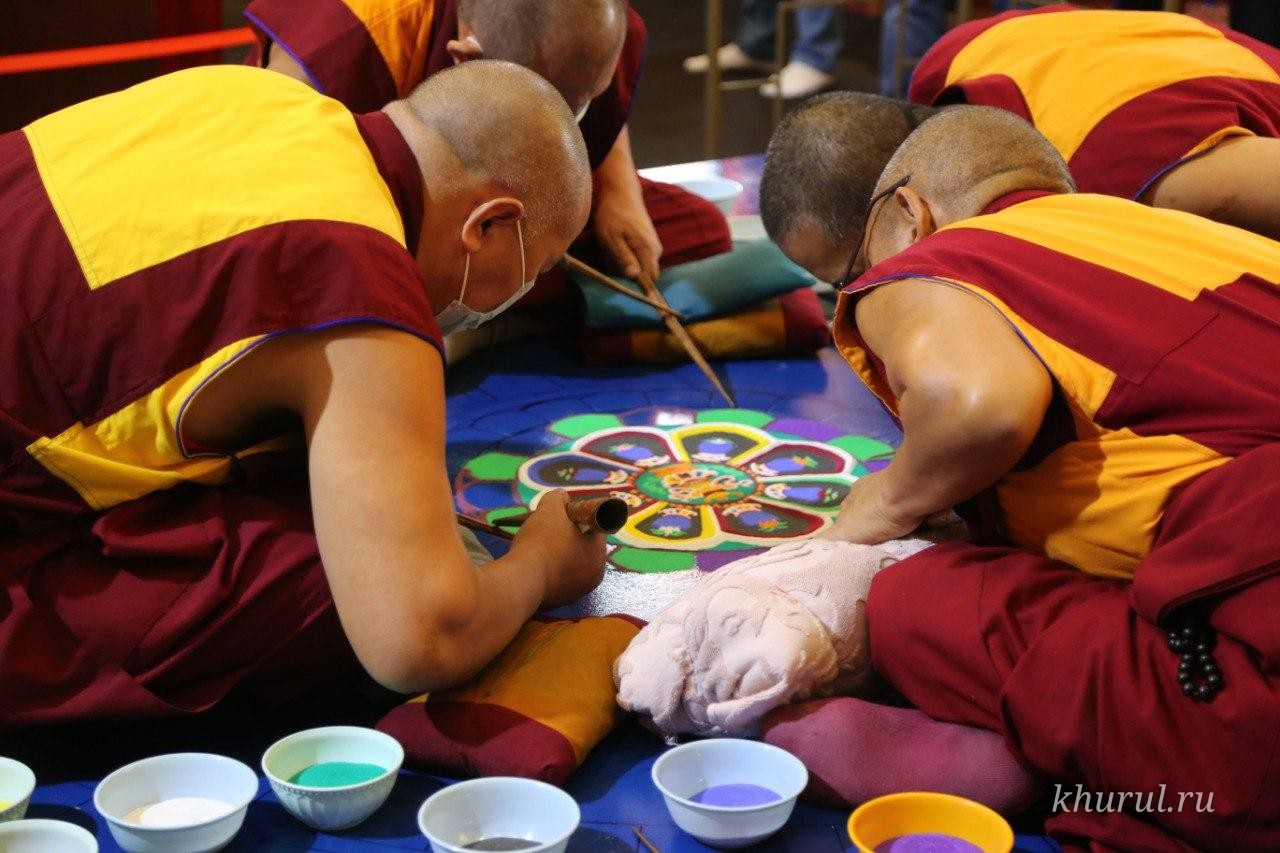 Construction of the sand mandala in Elista continues