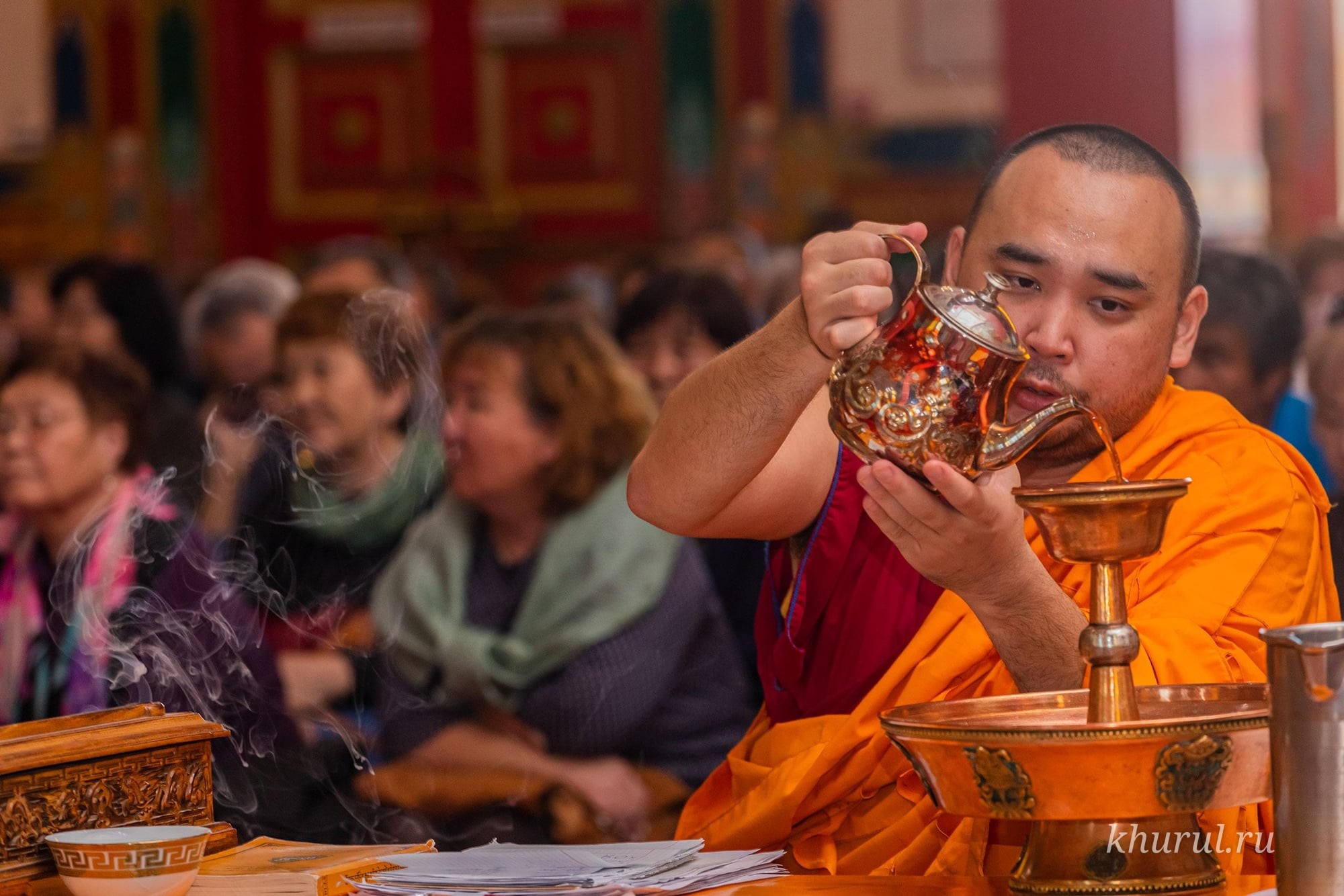 Photo report from the sand mandala dismantling ceremony