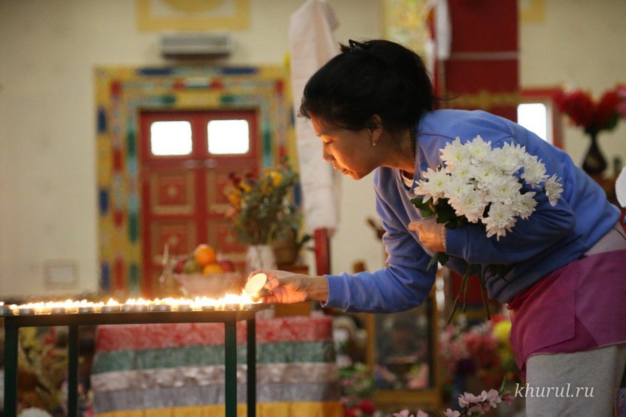 The faithful of Kalmykia offered their prayers to White Tara