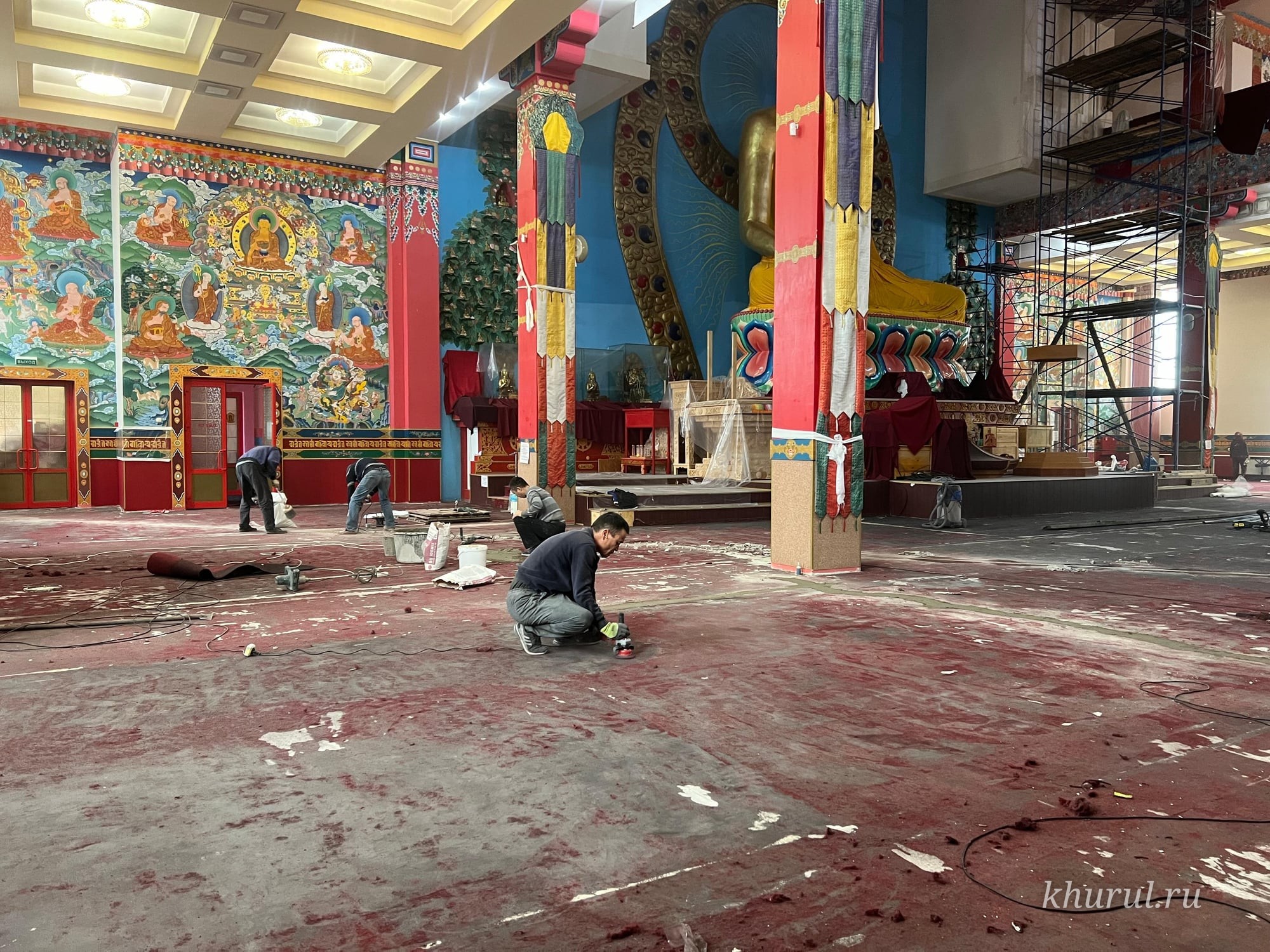 Renovation at “The Golden Abode of Buddha Shakyamuni” Is in Full Swing