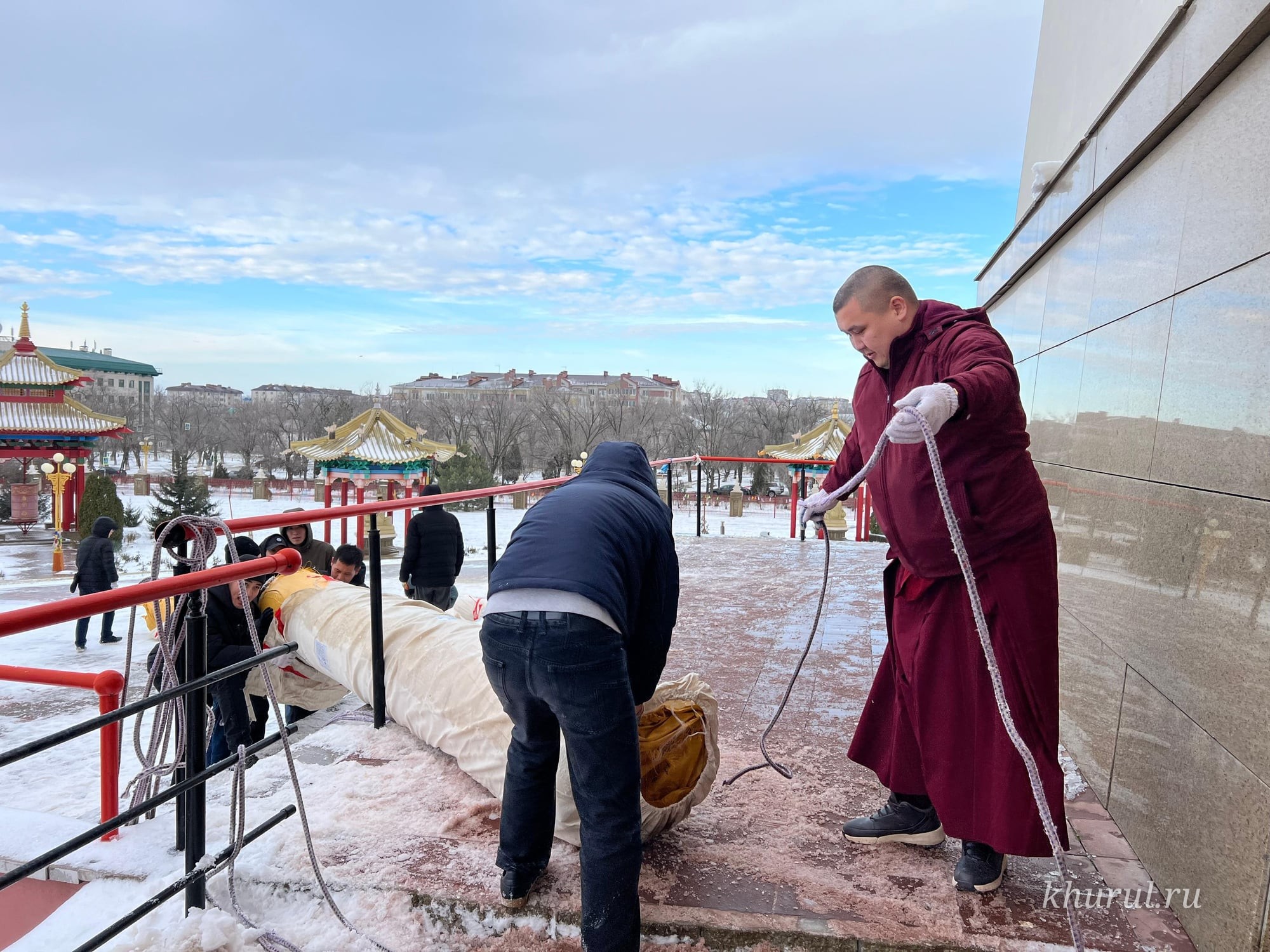 Renovation at “The Golden Abode of Buddha Shakyamuni” Is in Full Swing