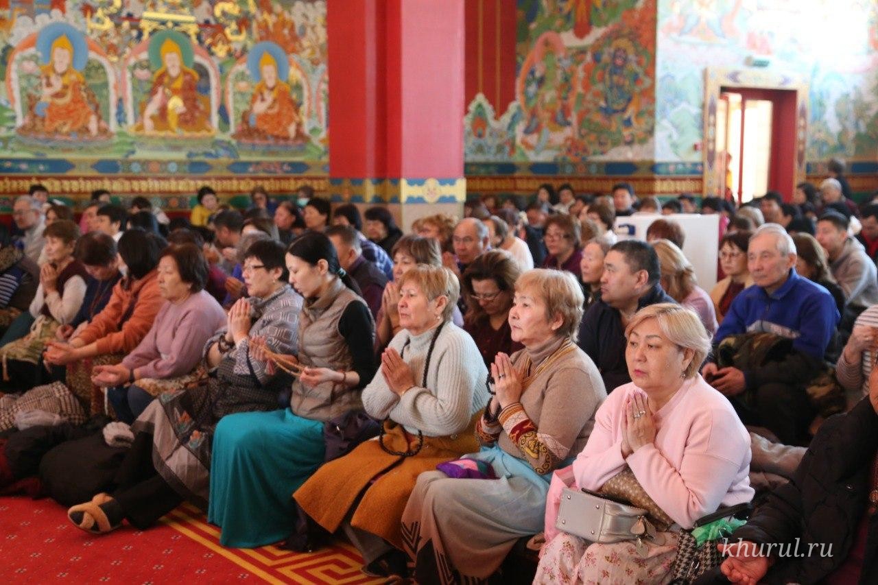 The “Kangso” and “Hurvn Hüv” rituals were held in Kalmykia