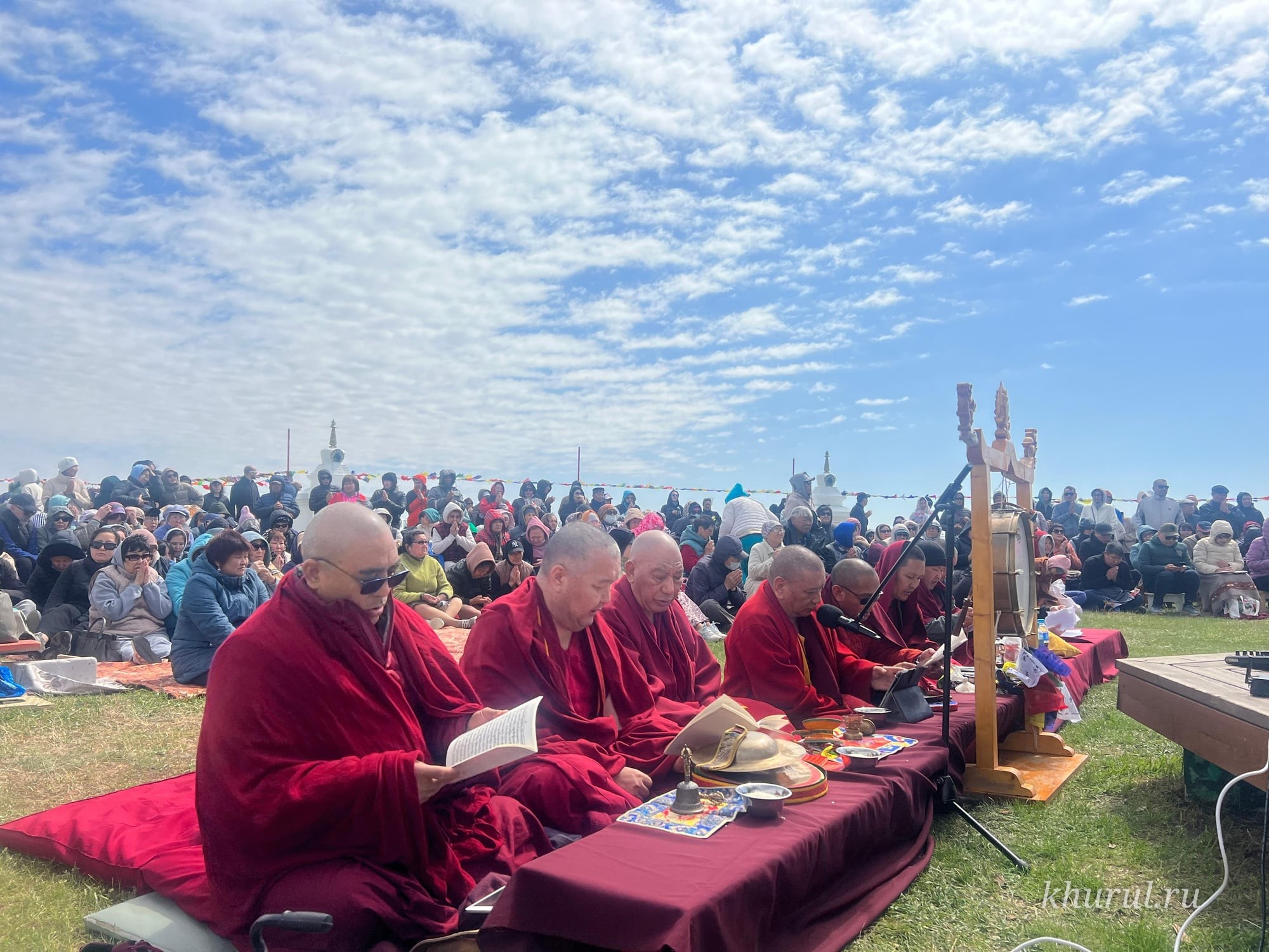 Today, the monks of the Central Khurul held the “Hazr Täklhn” rite at the Lonely Poplar.