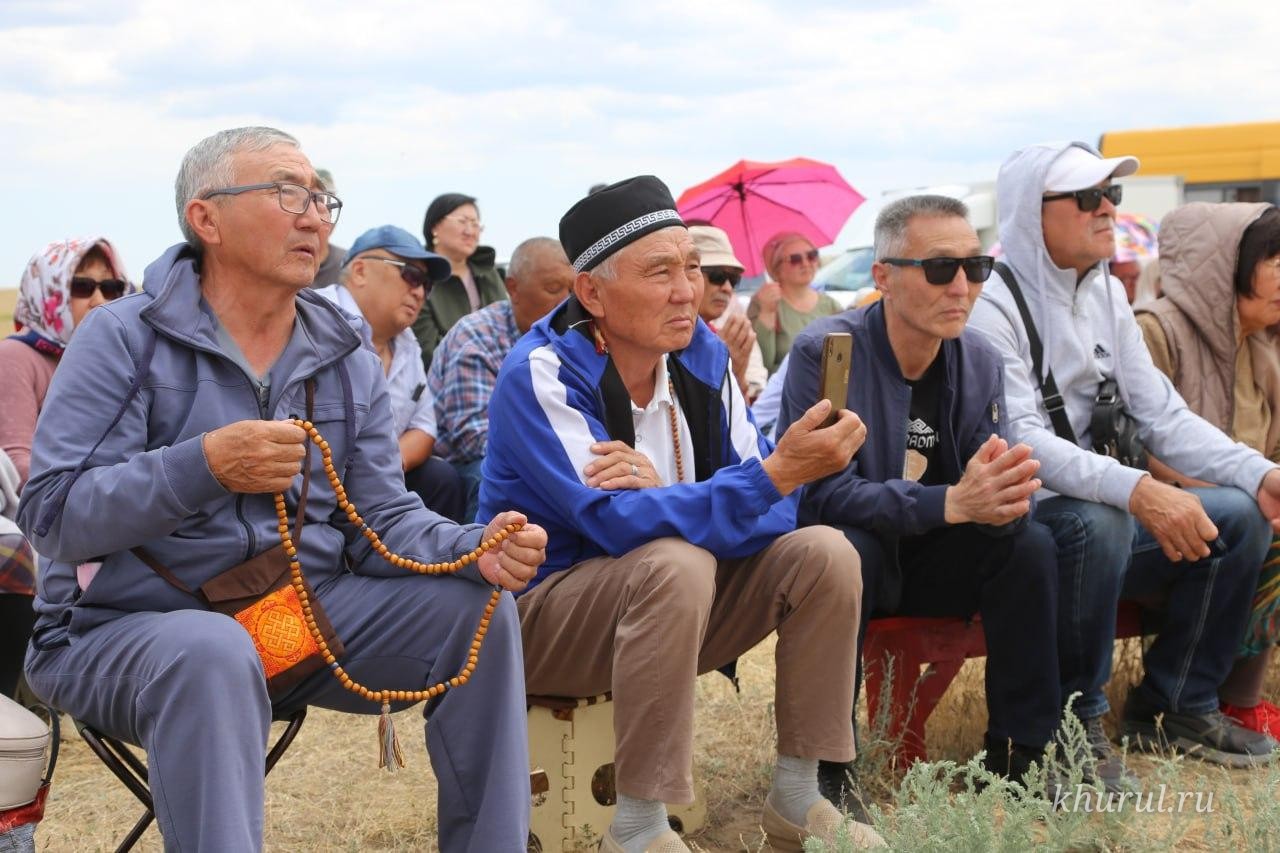 The “Öördin Orna Teñgrin Sañ” Ceremony Was Held Today on the Chinderta Mound
