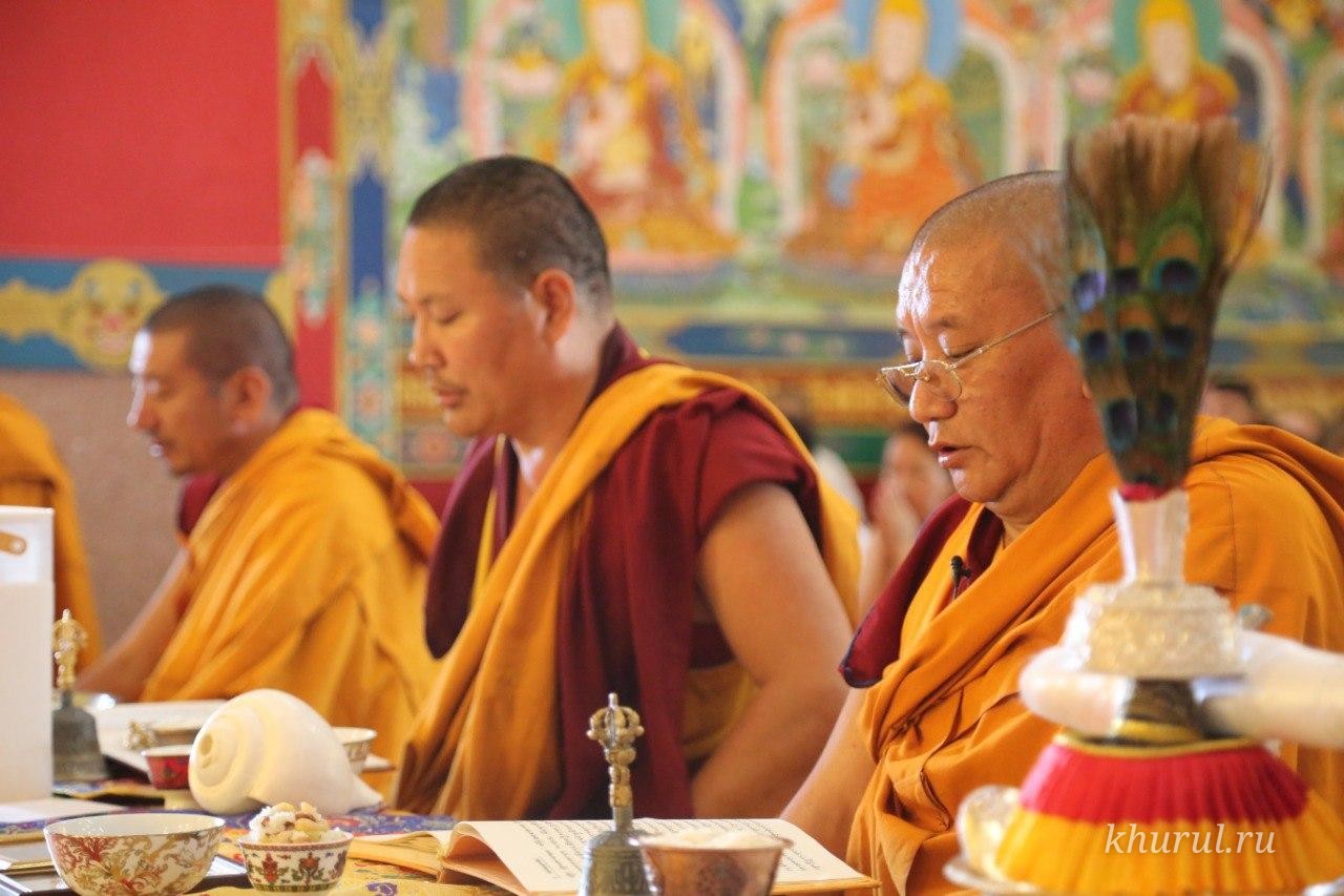 Photo report from today’s festive morning prayer service
