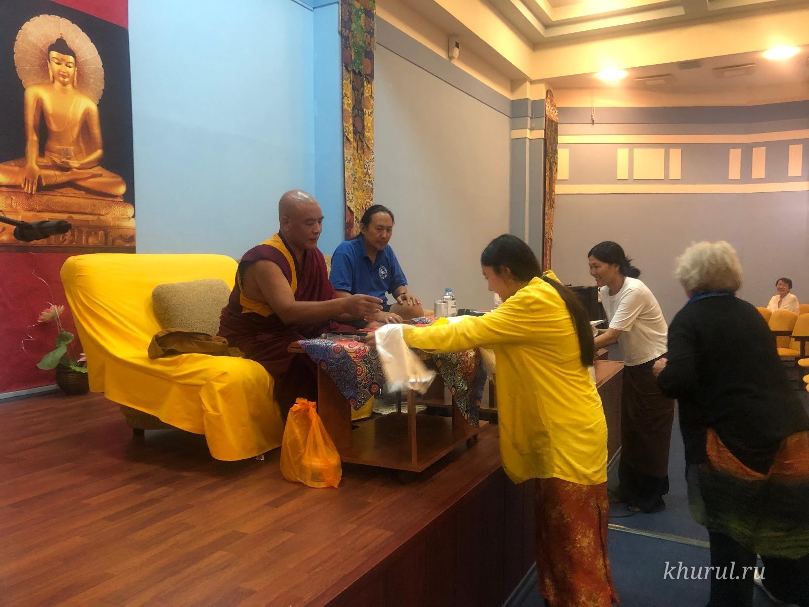 With great gratitude to the venerable Teacher.