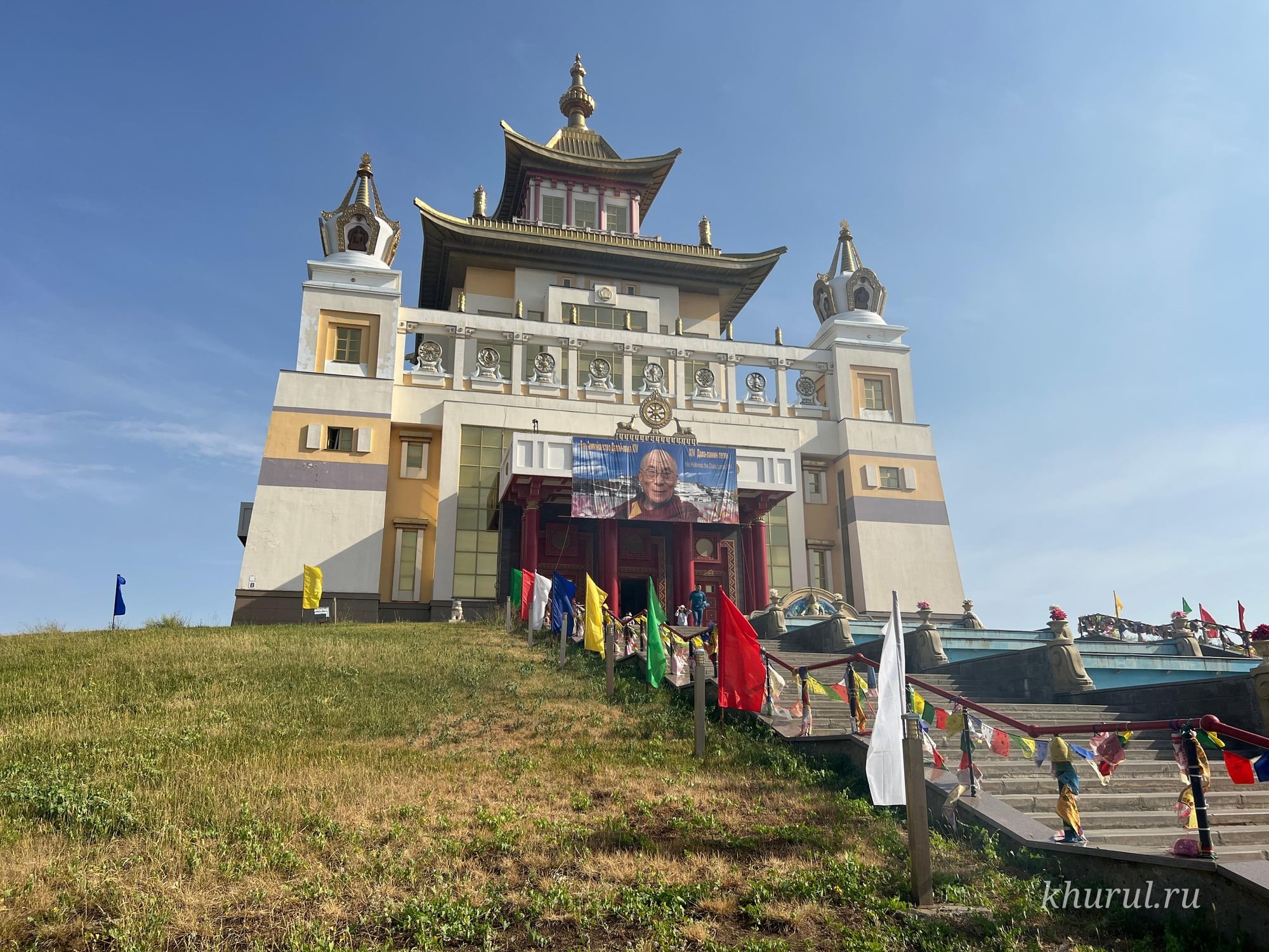 In Honor of His Holiness’ Birthday, the Monastic Sangha of Kalmykia Held the “Sangsol” Ritual