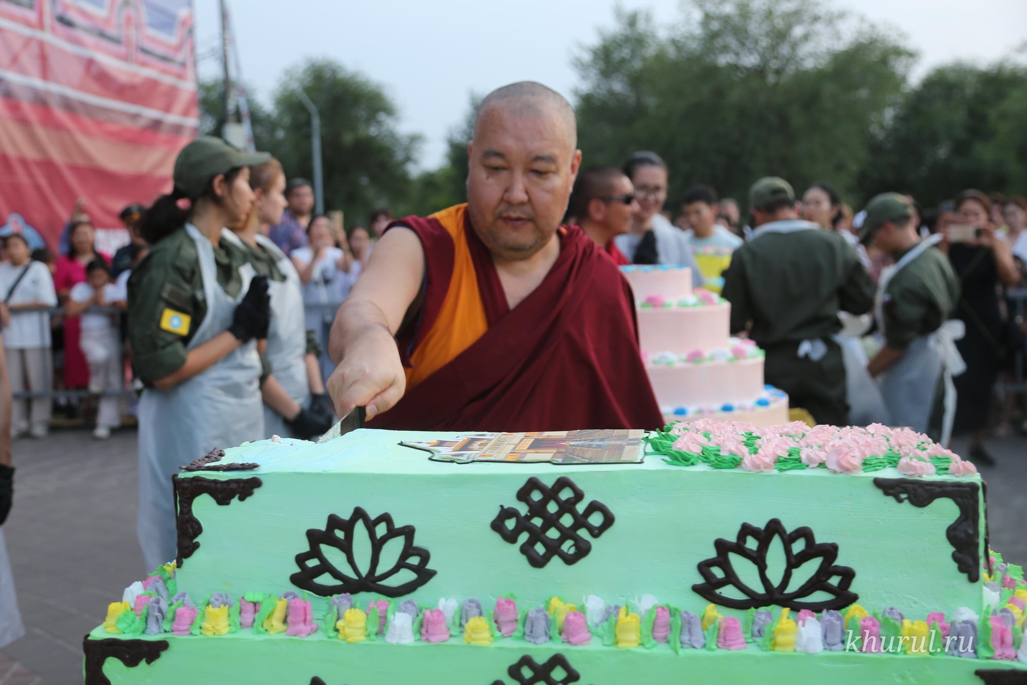 The Day Ended with Festive Cakes for Residents