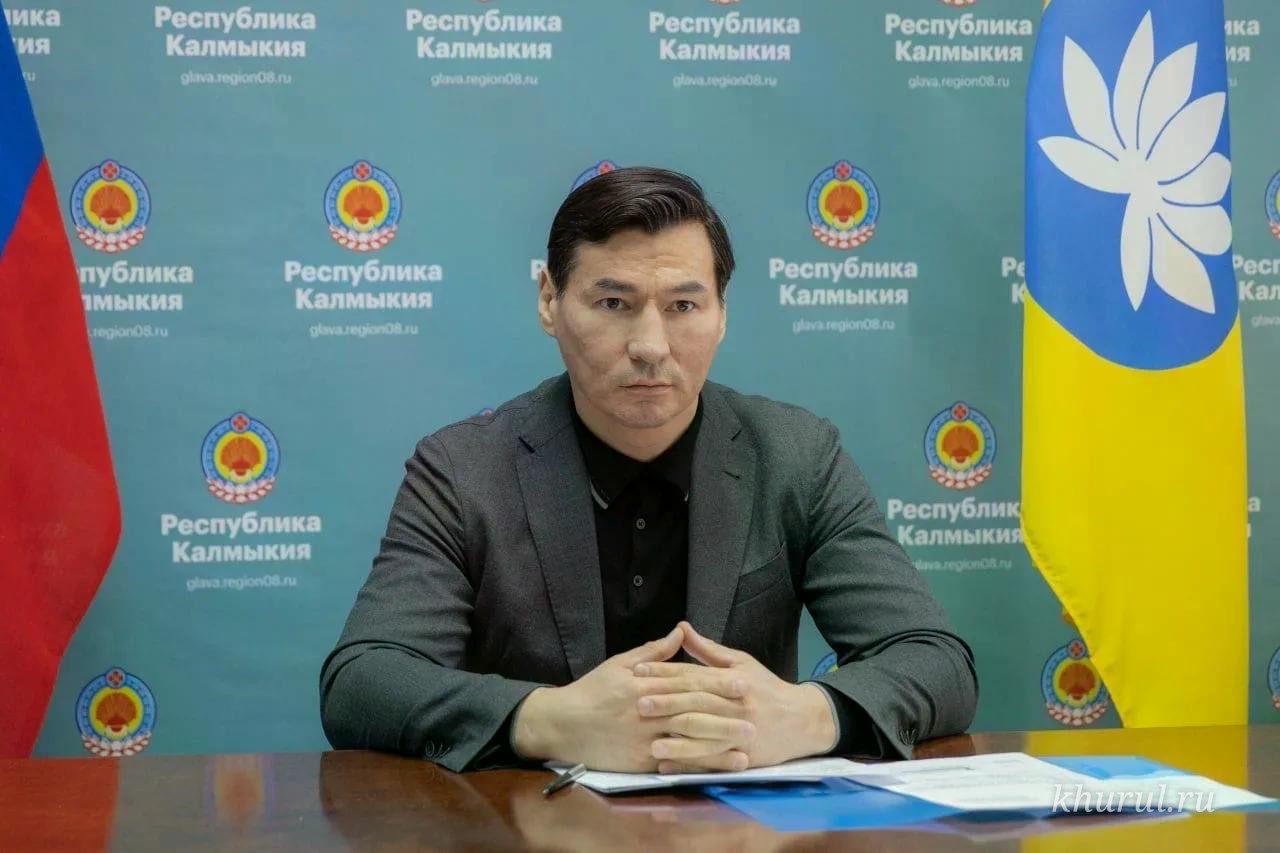 The Monastic Sangha Congratulated Batu Khasikov on Taking Office as Head of Kalmykia