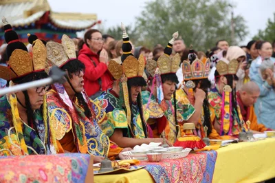 Offerings Through Fire… Today Kalmykia Held the “Jinseg” Ritual