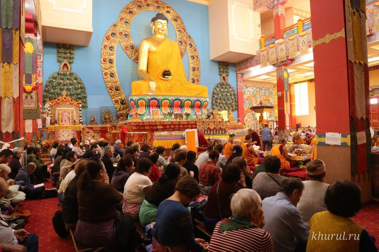 Kalmykia Marked the Day of Buddha Shakyamuni’s Miraculous Powers