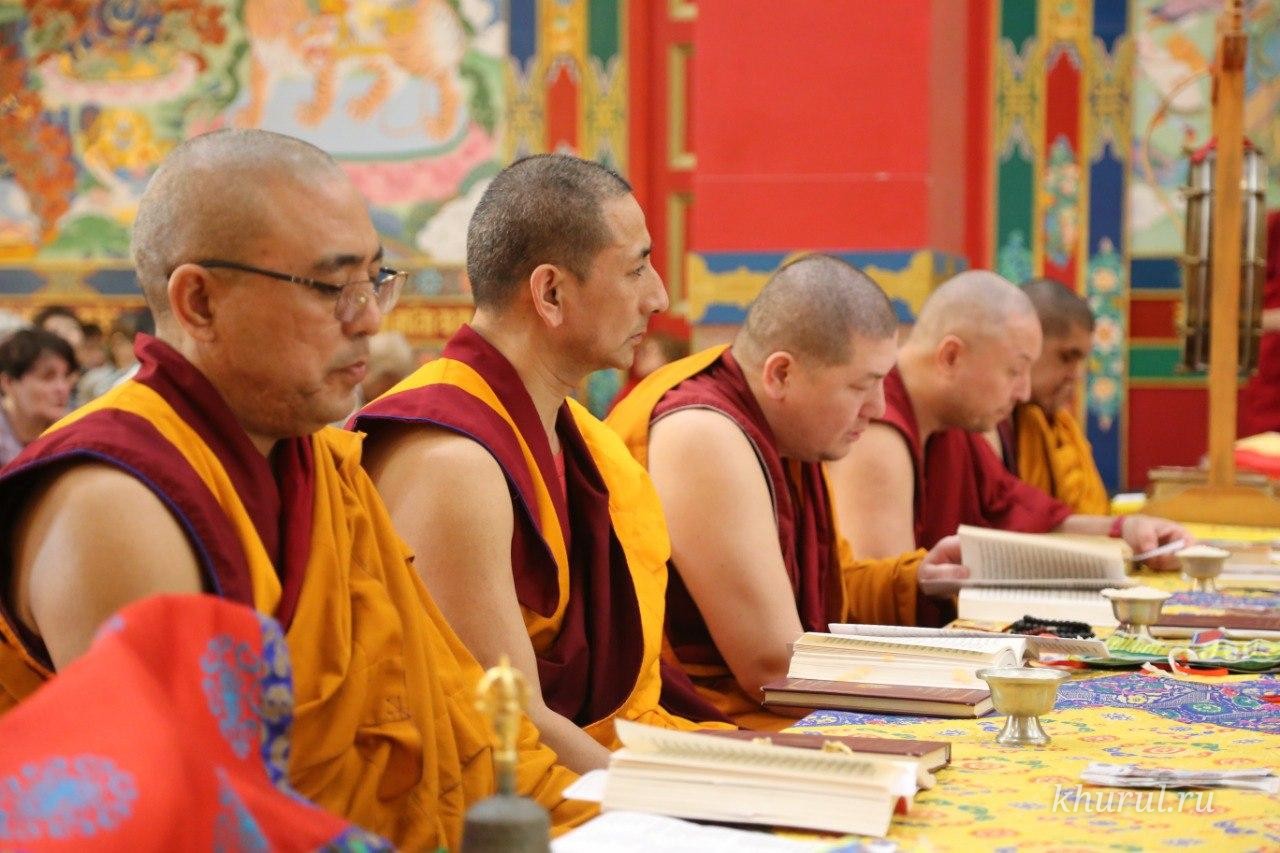 Kalmykia Marked the Day of Buddha Shakyamuni’s Miraculous Powers