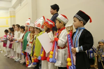 “Eezhin keln - enkr zoor.” The Central Khurul Sums Up the Children’s Contest