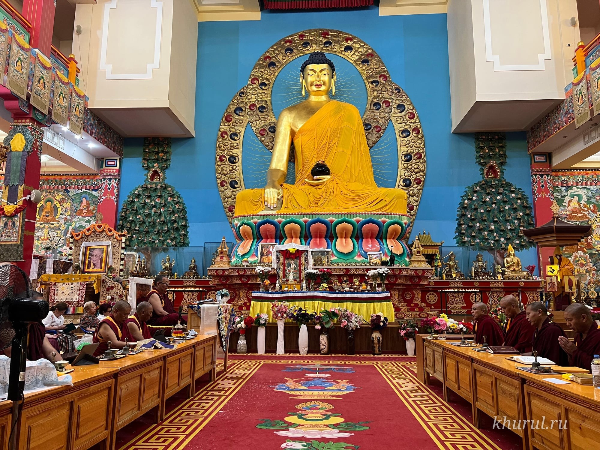 Believers of Kalmykia Ask the Deities for Health and Long Life for the Precious Teacher