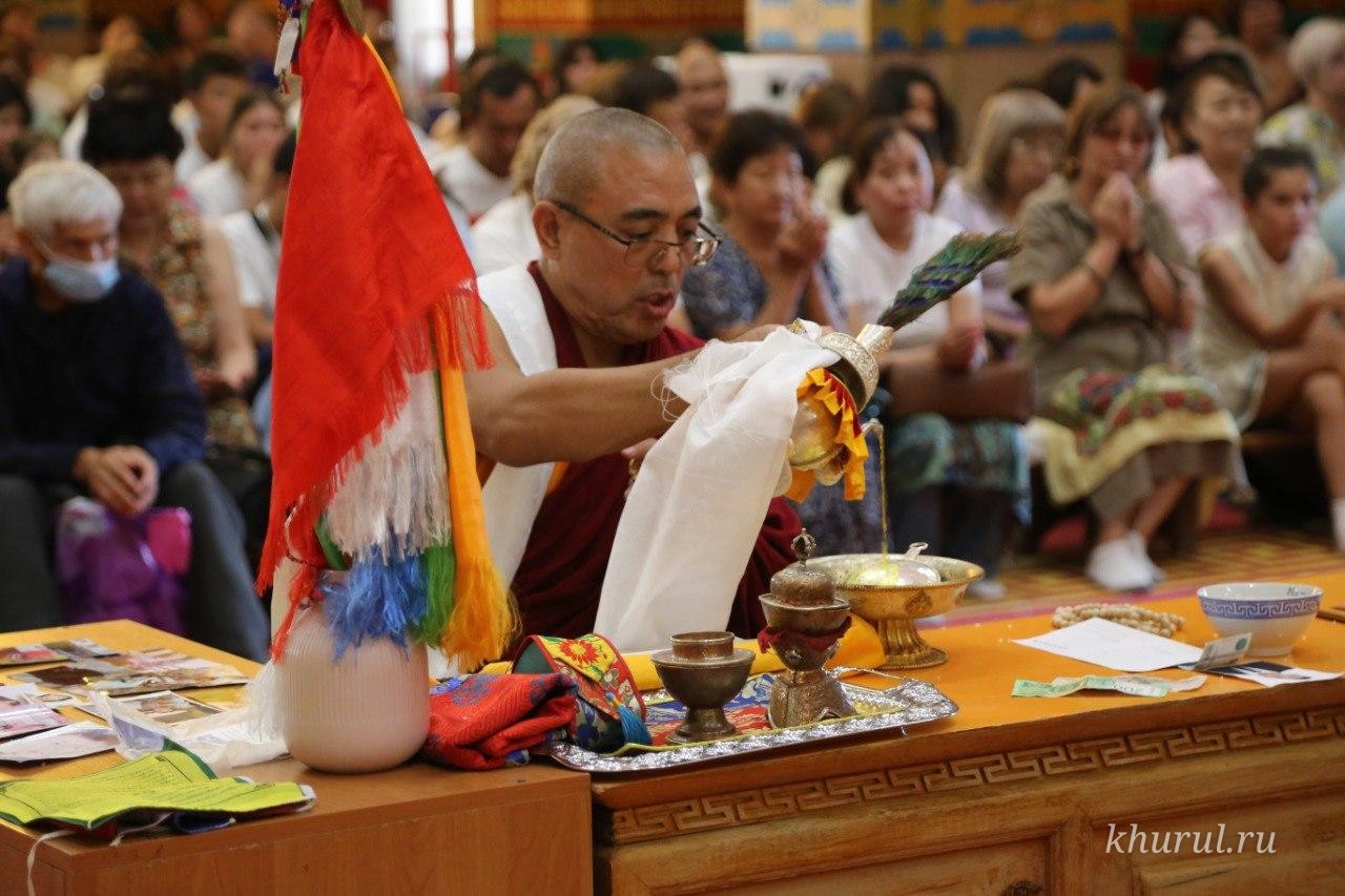 Before the New School Year, Laypeople Received Instructions from the Monastic Sangha of Kalmykia