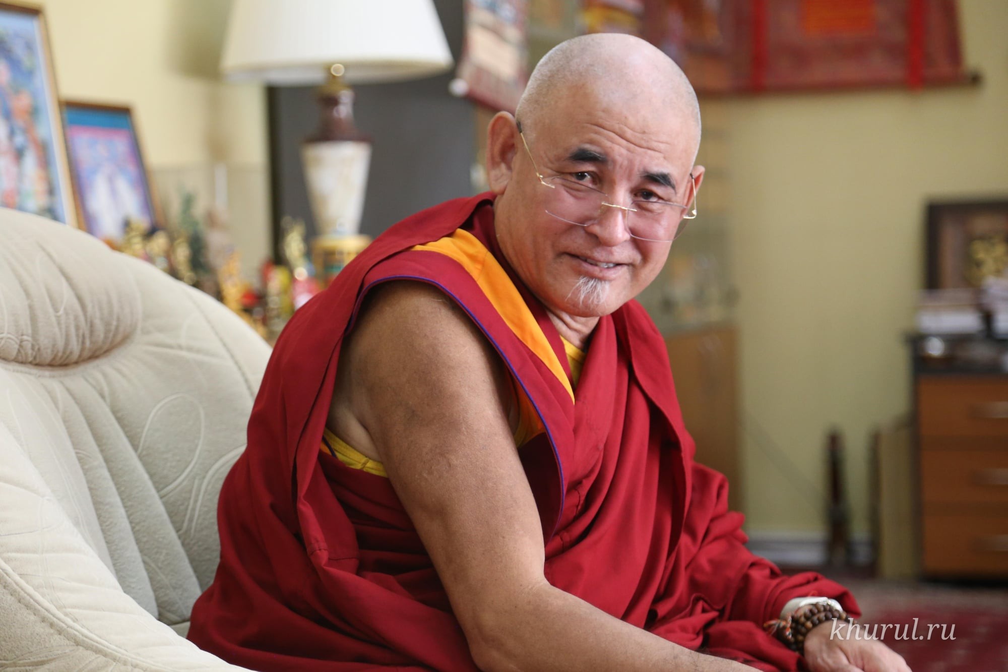 Venerable Khen Rinpoche Geshe Lharampa Jigme Gyatso arrives in Kalmykia