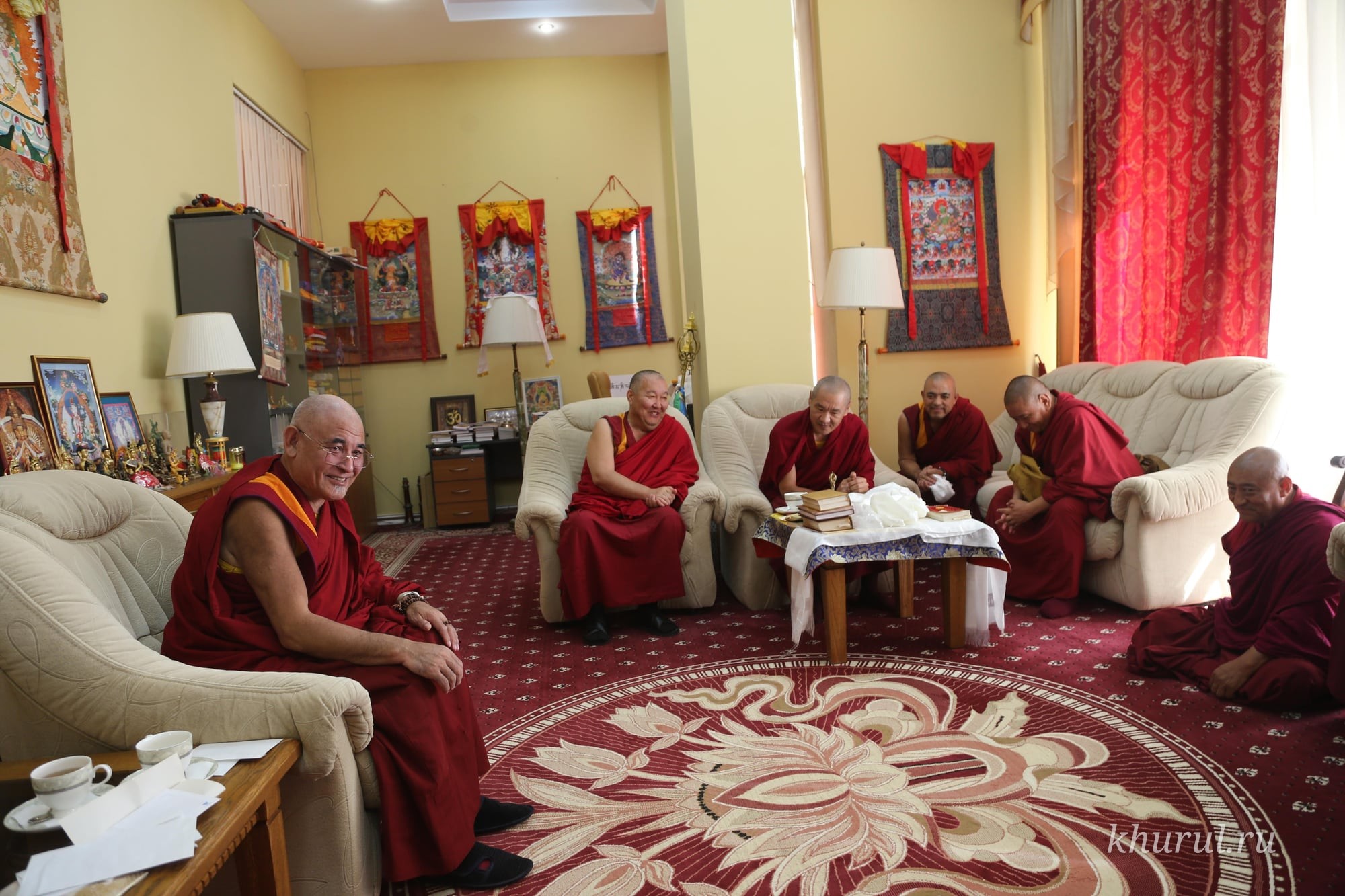 Venerable Khen Rinpoche Geshe Lharampa Jigme Gyatso arrives in Kalmykia