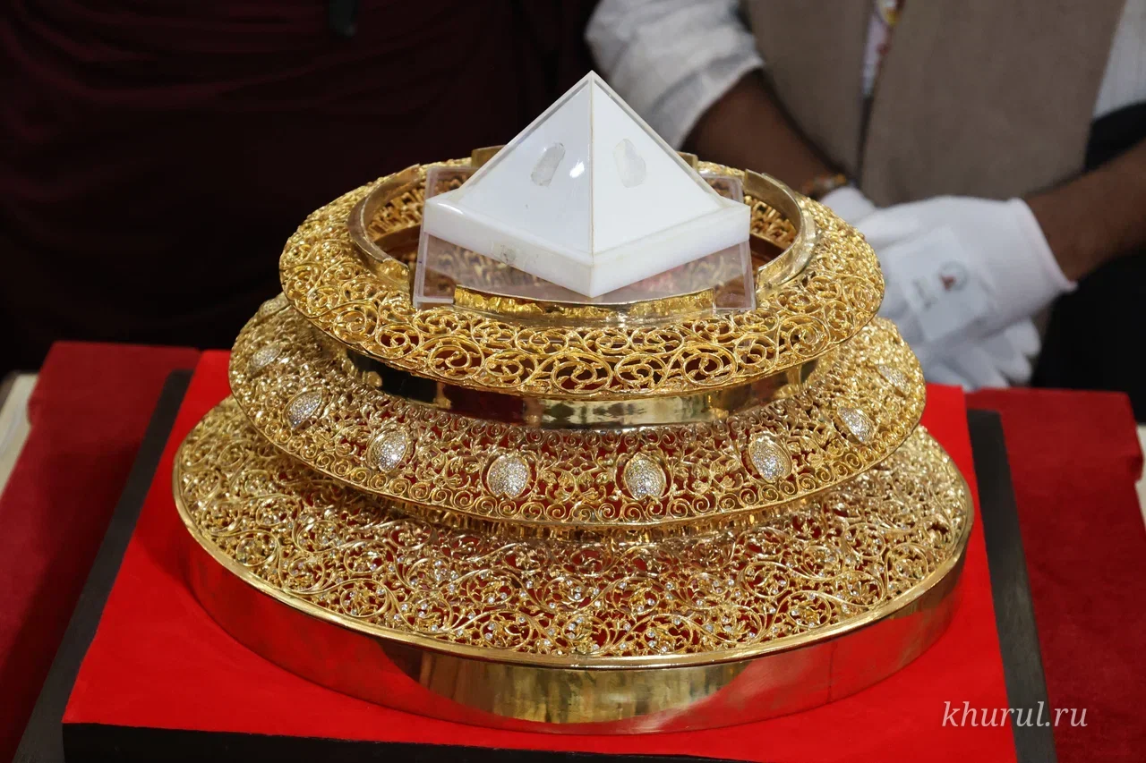 From October 12 to 18, every believer has the opportunity to venerate the Buddha himself