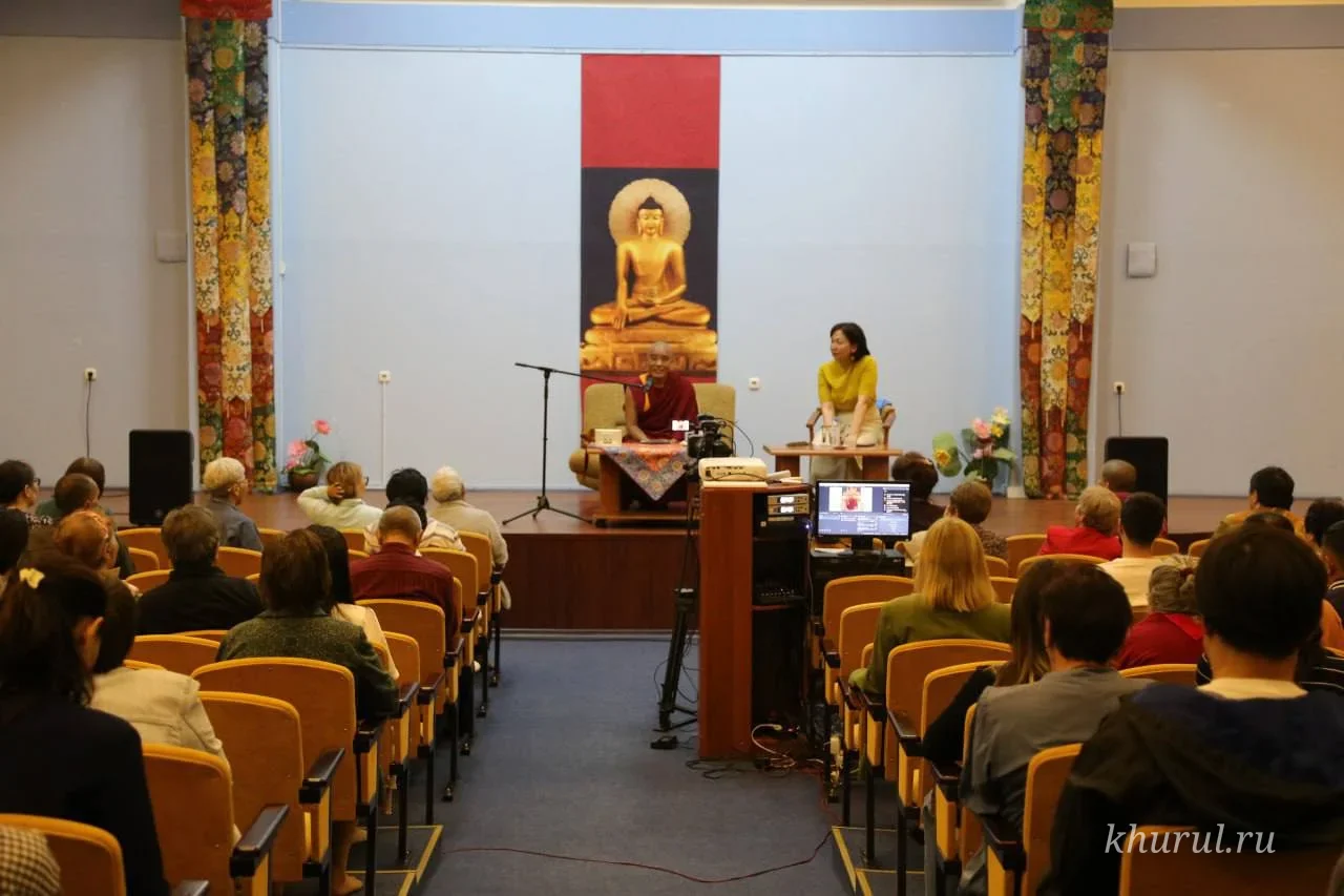 Lectures by the Venerable Geshe Lharampa Jagba Gyatso Continue