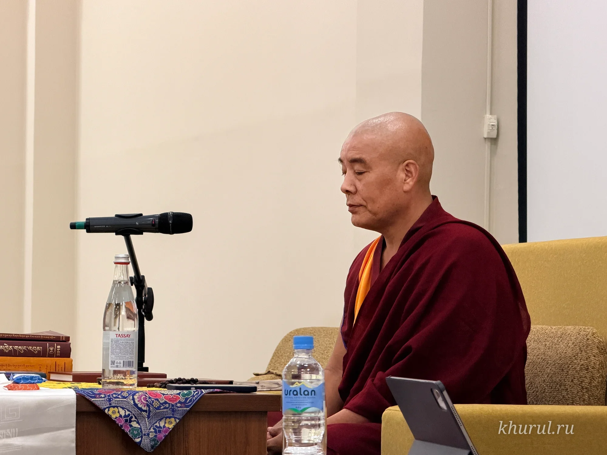 Lectures by the eminent Teacher — Geshe Lharampa Jagba Gyatso — have begun at the Central Khurul