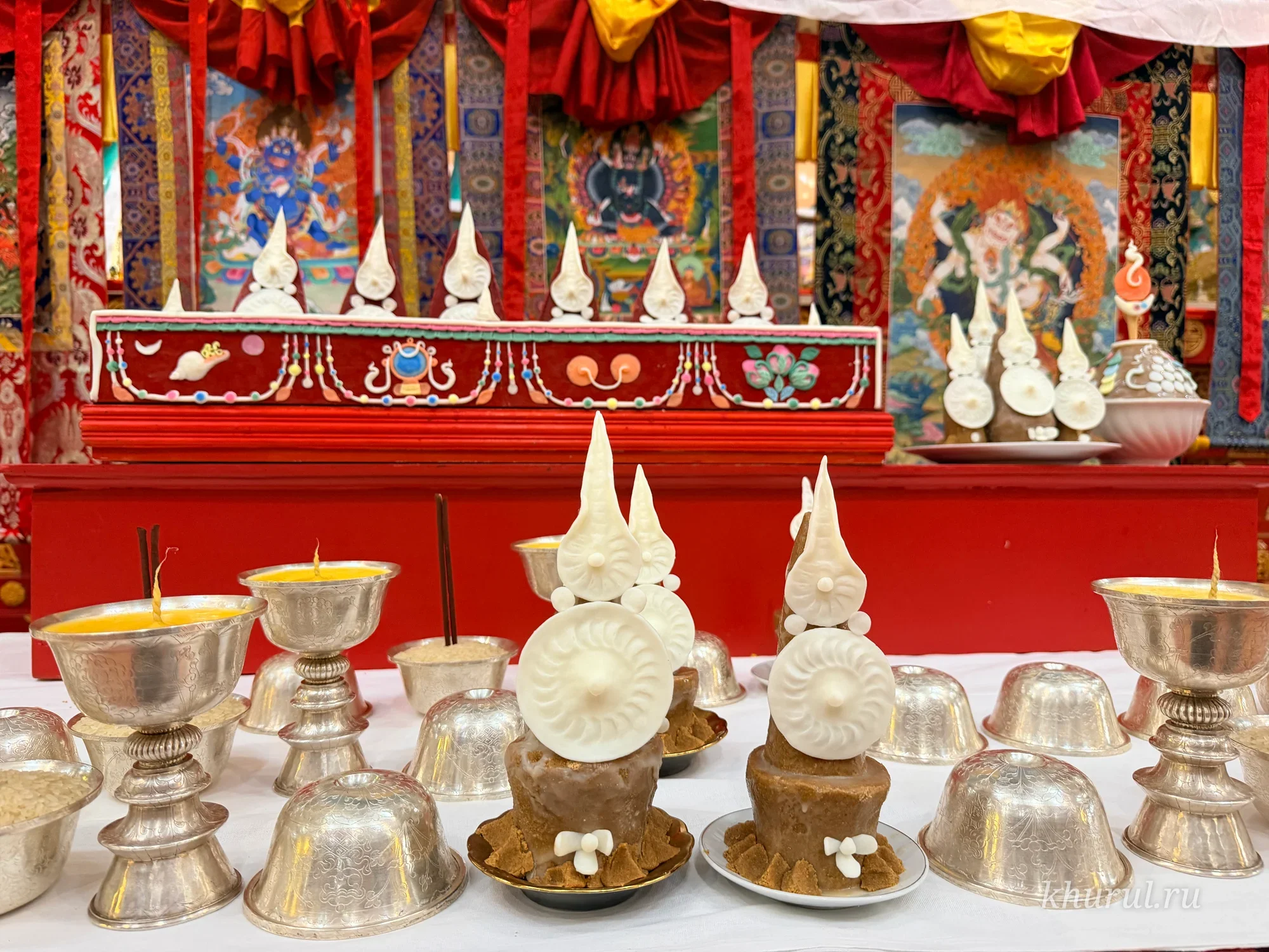 Preparing for Tantric Rituals: Attention to Every Detail
