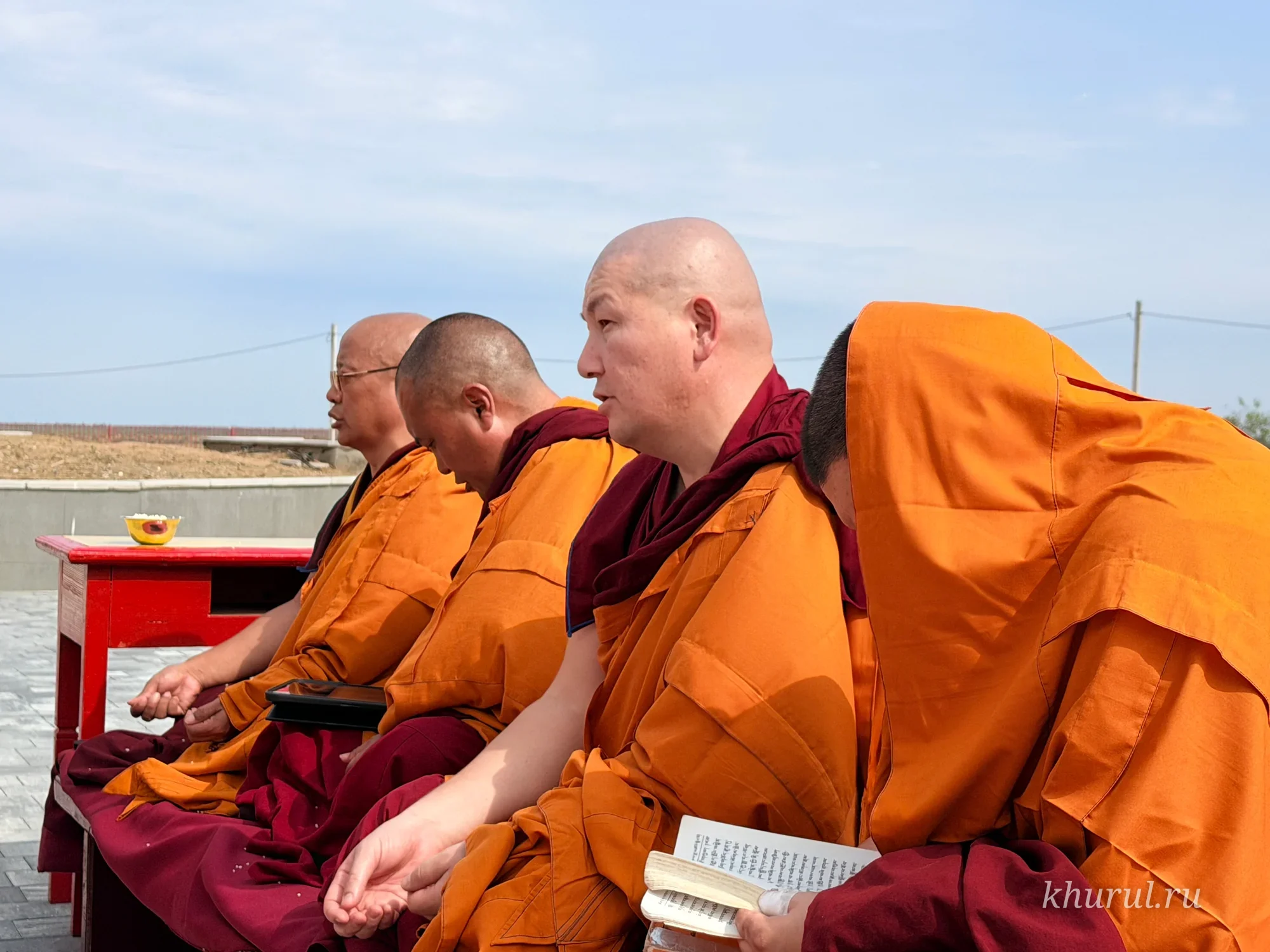 Washing and Consecration Ritual Held for the Maitreya Buddha Statue in Lagan